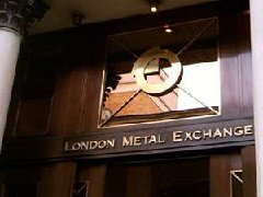 鋅價(jià)突破3000美元 鋁價(jià)逼近三年高點(diǎn) 助推金屬漲