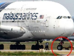 馬航MH3航班降落，發(fā)現(xiàn)前輪丟了個輪胎